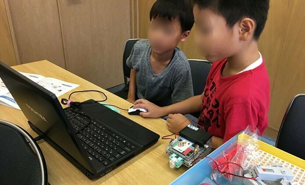 ACEプログラミングキッズ 粕屋教室の画像