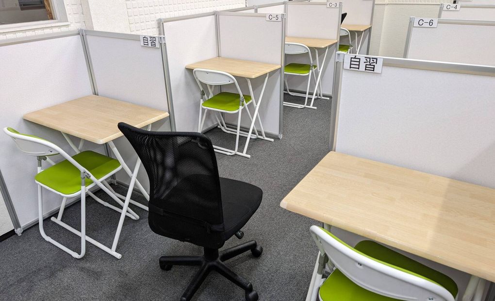 毎日個別塾5-Days産医大前校の画像