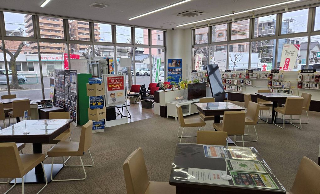 プログラミング教育 HALLO ドコモショップ 福山みどり町店の画像