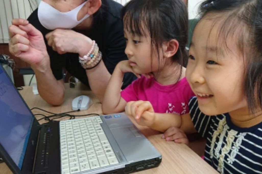未就学から楽しく学べるカリキュラム