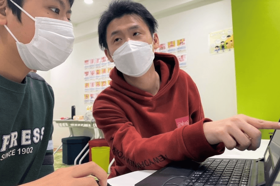 先生はいつも君の味方。できるまで何度でも一緒に挑戦しよう！