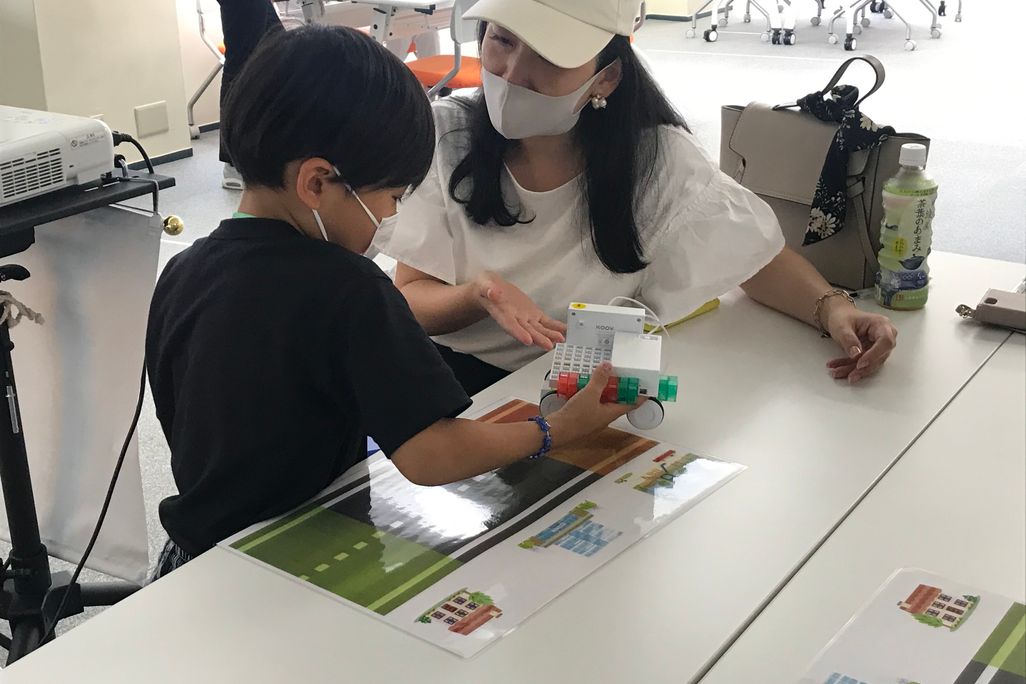おかあさんといっしょに考えています！