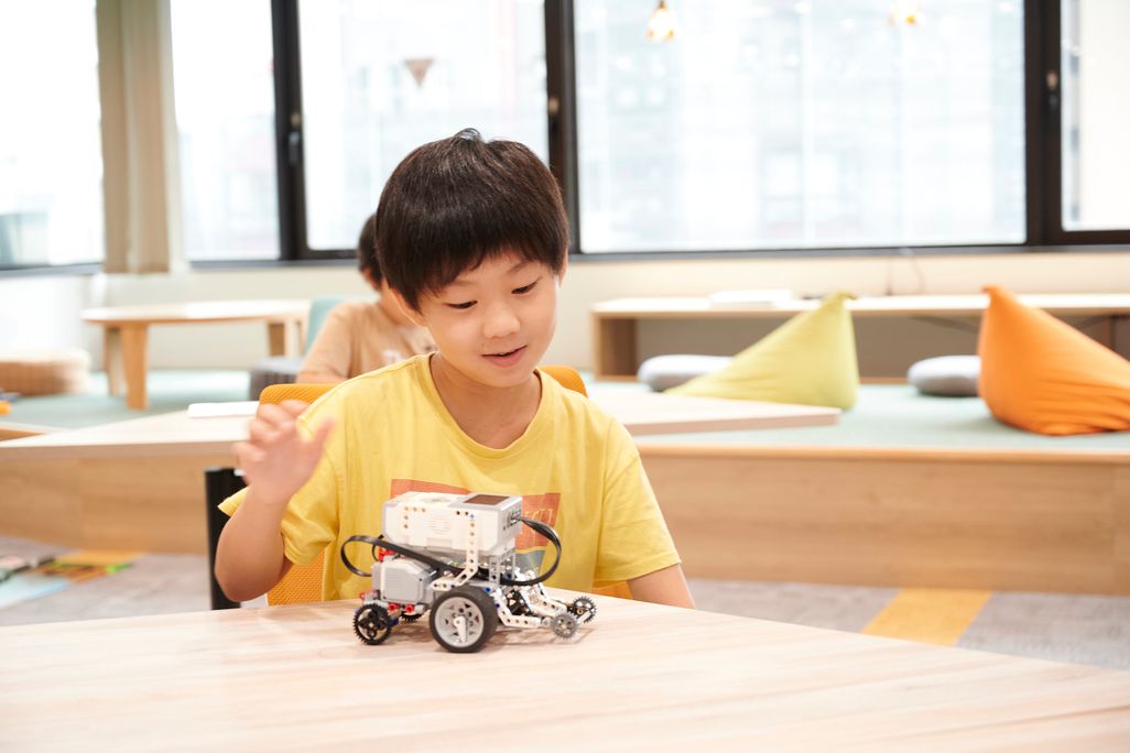 思ったとおりにロボットが動いたときは本当にうれしい！