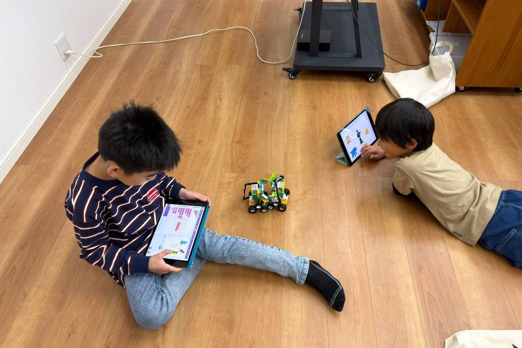 レゴ® WeDo2.0を使った授業の様子