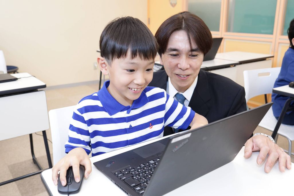 わからないところは丁寧に先生が指導します