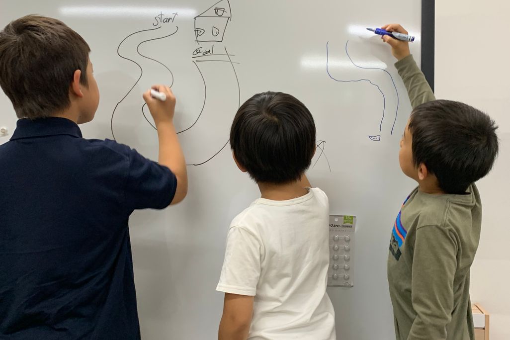 楽しく意見を出し合います