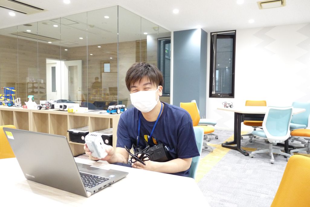 スクールマネージャの楠田です。体験会でお待ちしています！
