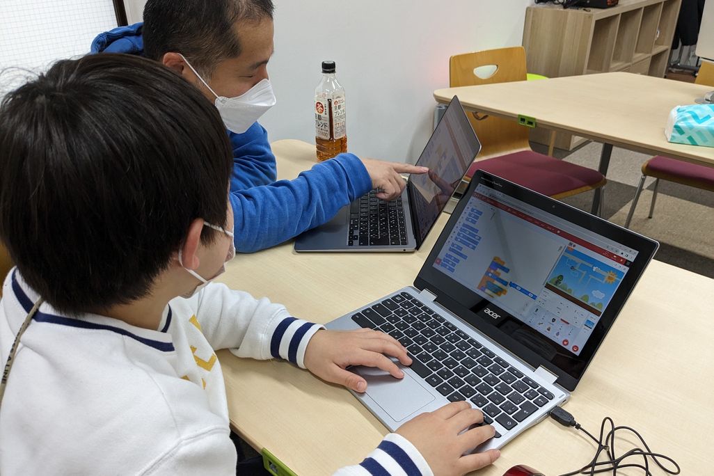 同じ目線で楽しみながら学びます