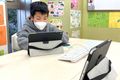 オンラインの先生とレッスン中♪分からないところはいつでも聞くことができます。