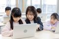 見るだけで終わらない。学んだら、つくる。つくったら、伝える。