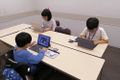 パソコン、タブレットは一人一台用意しています