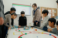 課題の説明を聞いてプログラミングにとりかかります
