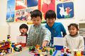 「こんな事を工夫しました！」と自分のアイデアをクラスの仲間に発表します。
