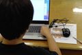 木のぬくもりあふれる教室。落ち着いて学習できます（橋本教室）