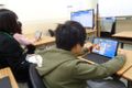 初めてで不安な方もつきっきりでサポートしていきます。プログラミングは難しいイメージがあると思いますが、ほとんどの生徒さんが未経験でスタートされており、しっかりと学習が進められています。