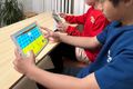 タブレットを使っての学習はプログラミングを学ぶきっかけにぴったりです