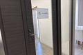 内観(応接室のドア)