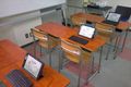 授業準備。お子様１人に１台ずつiPadを用意しています。