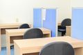 個別に一人ひとりと向き合えるような配置、落ち着いて学習できる環境にしてあります。