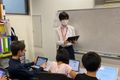 HALLOレッスン様子です。コーチがつきっきりで見てくれます。