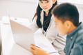 友達同士で教え合い、学び合える空間です。