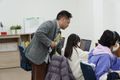 一人ひとりのペースで進めて、よく分からない時は塾長がサポートして、一緒に考えます。