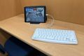 タブレットを使用しタイピングも学べます。