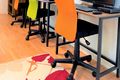 小人数ですが色々な学校に色々な学年。楽しく頑張れる新しいお友達もできますよ！