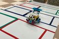 ロボットを組み立てたら、プログラミングに挑戦！