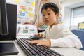 お子さま集中力があがったという声も多数頂いています。集中できる環境とテキスト内容とご用意しています。