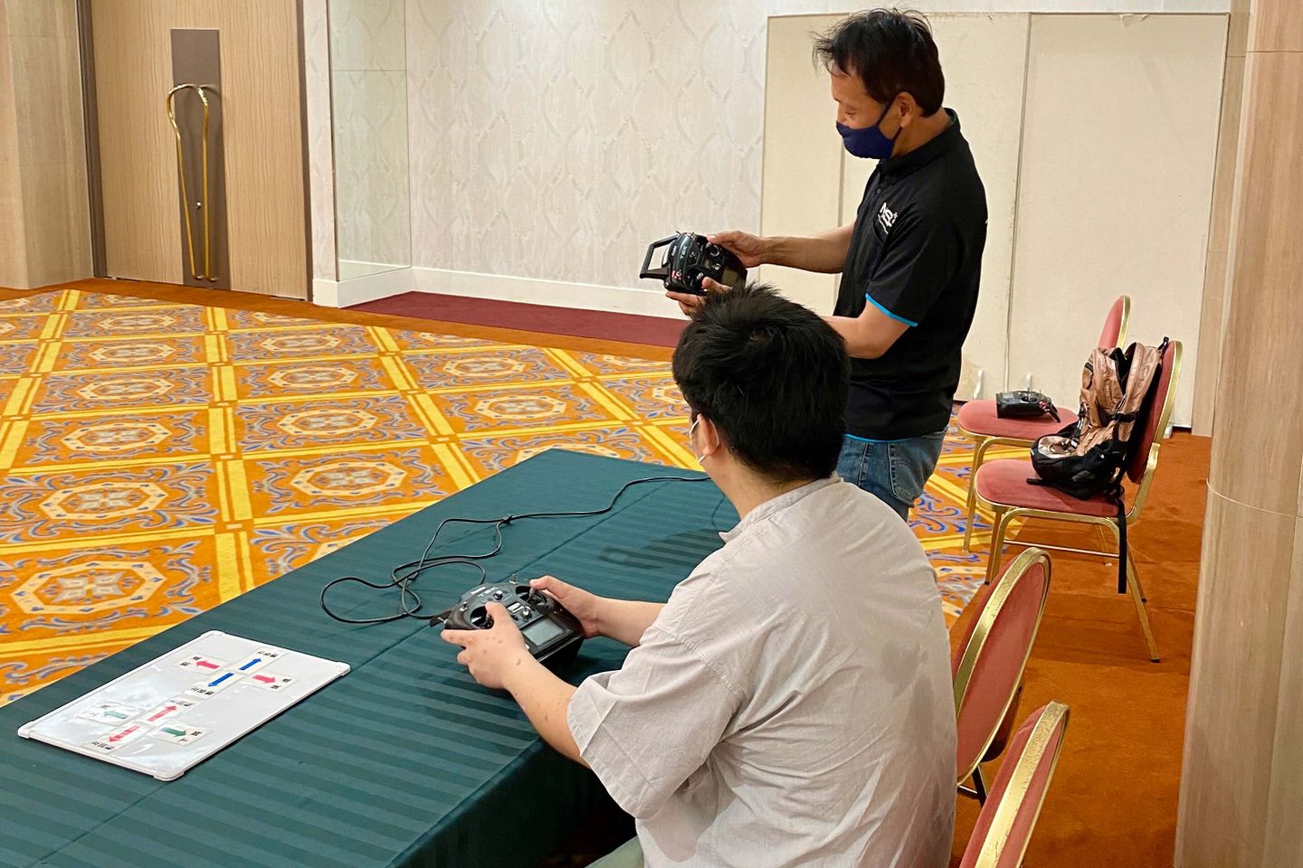 ドローンオペレーターアカデミー