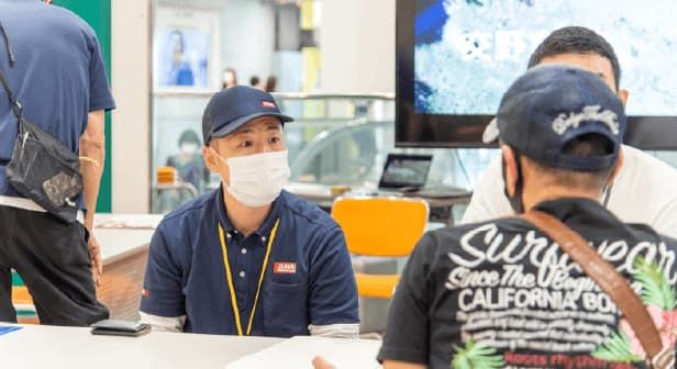 無料でアカデミーの説明会やドローンの体験会