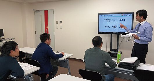 田辺自動車学校教室