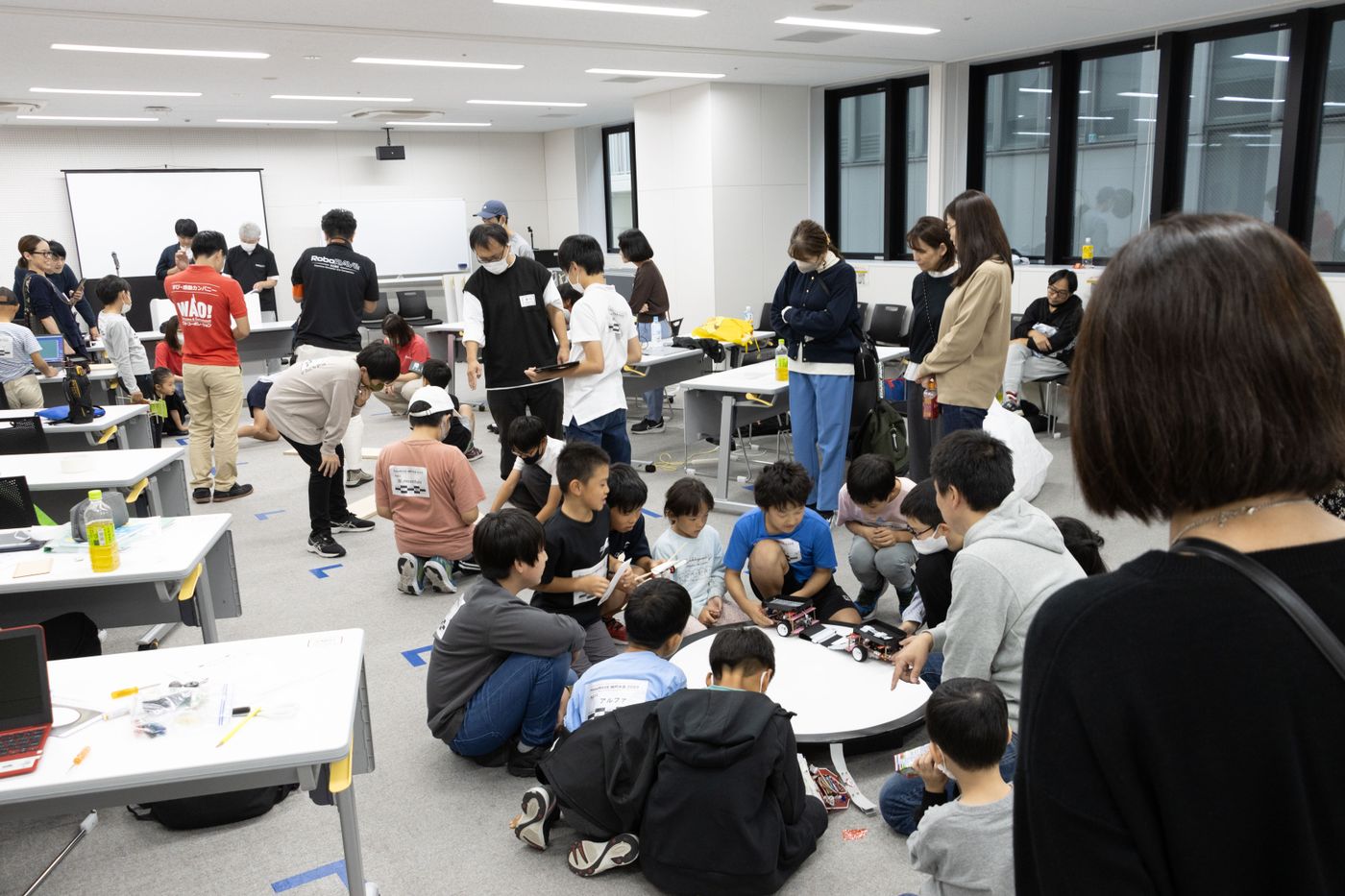 ロボット　コンテスト　小学生　神戸