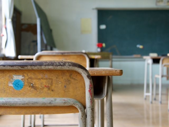小学校 担任 変えて欲しい