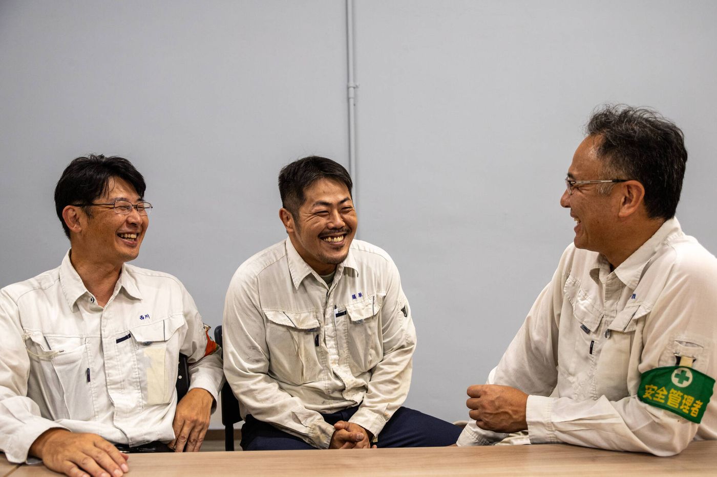東レ東海工場でのドローン運用に携わってきた三人