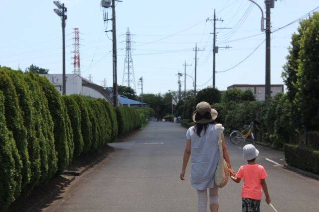 子ども　悩み　話してくれない