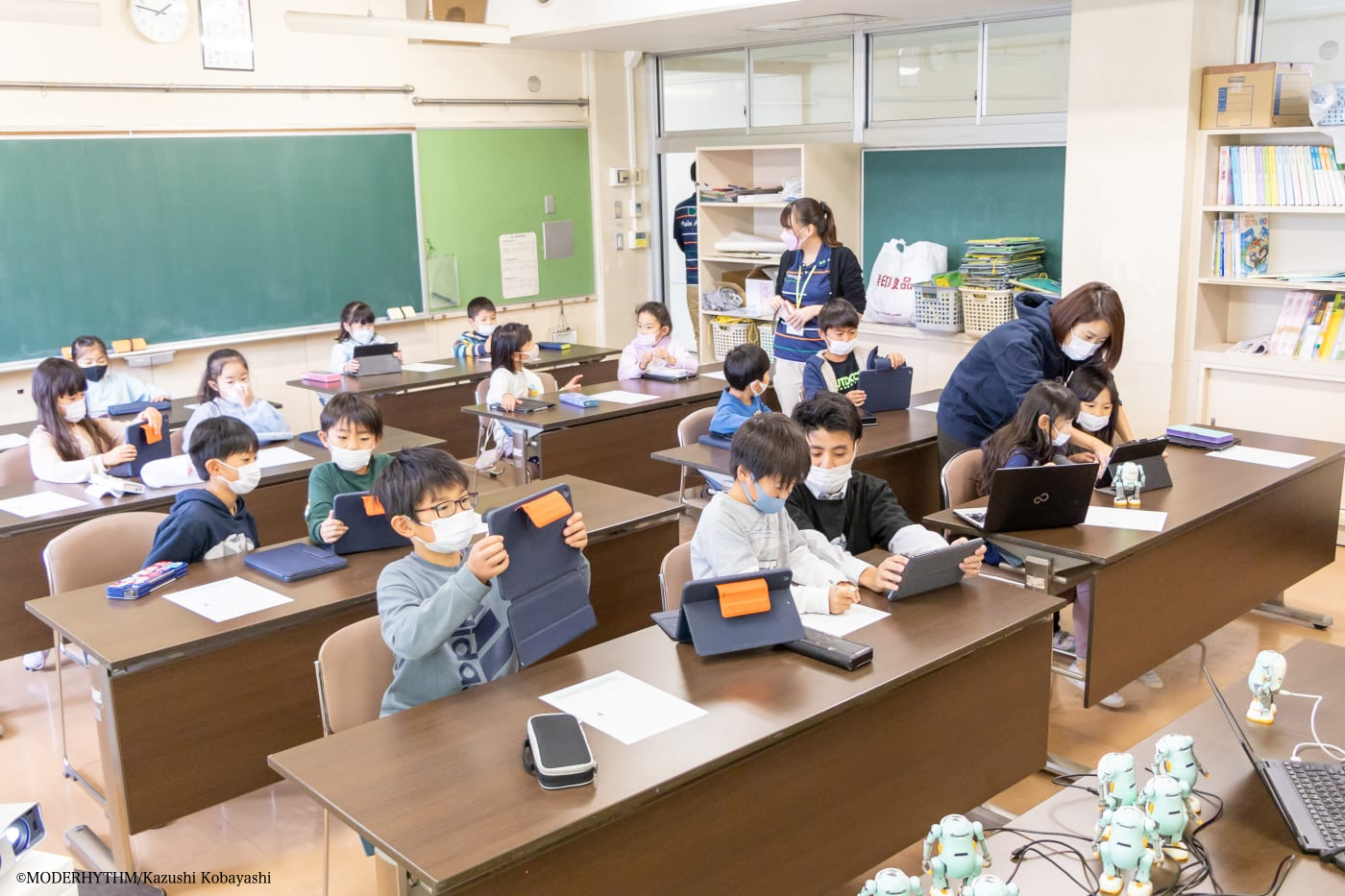 ロボット　プログラミング　小学校　授業
