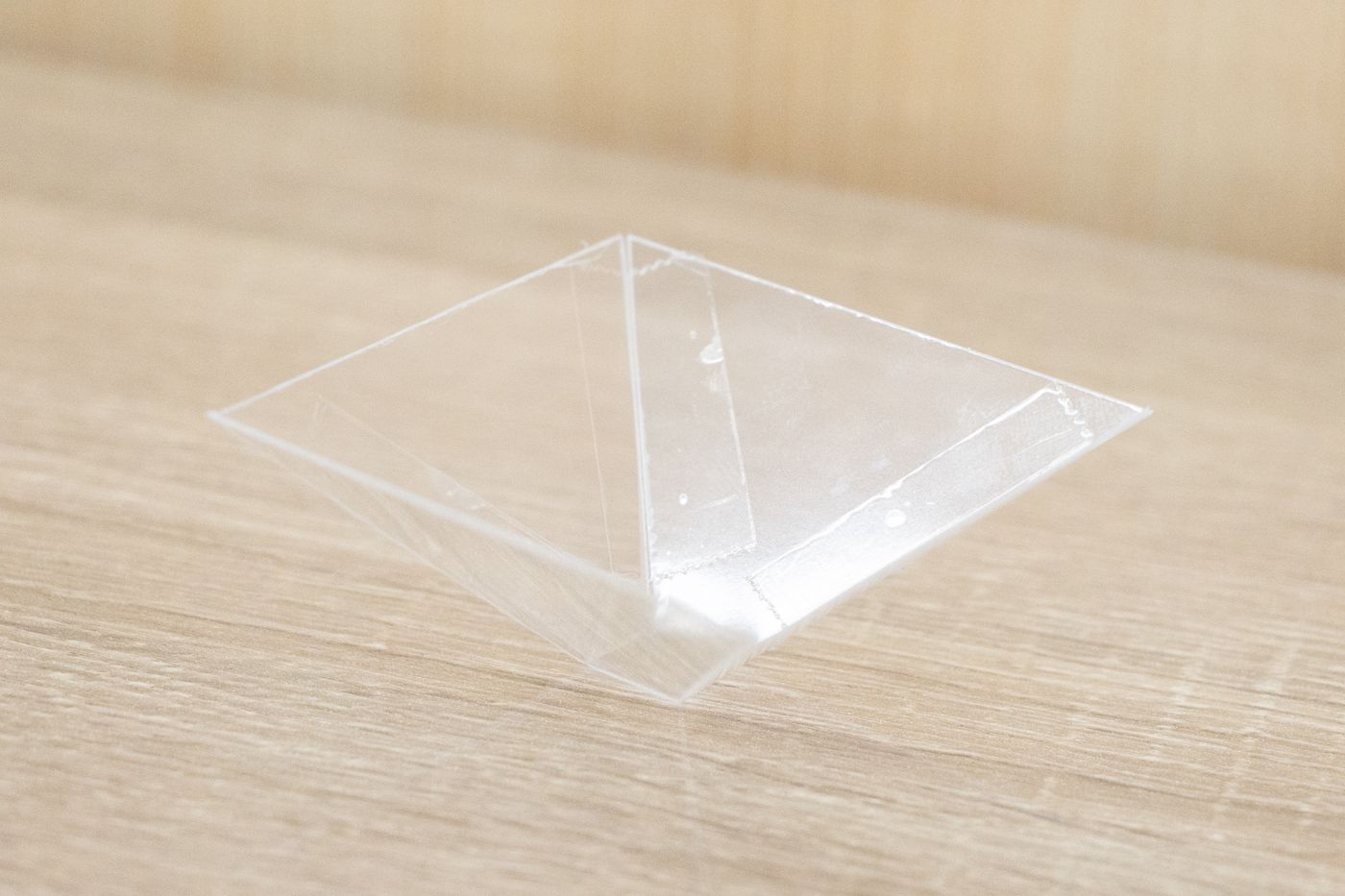 ホログラム　手作り　実験