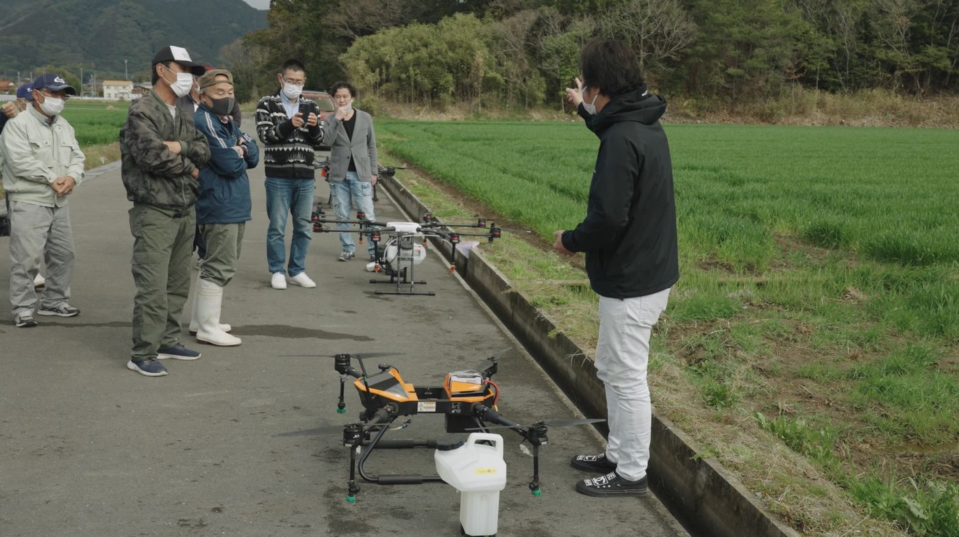 茨城県　ドローンスクール　農薬散布