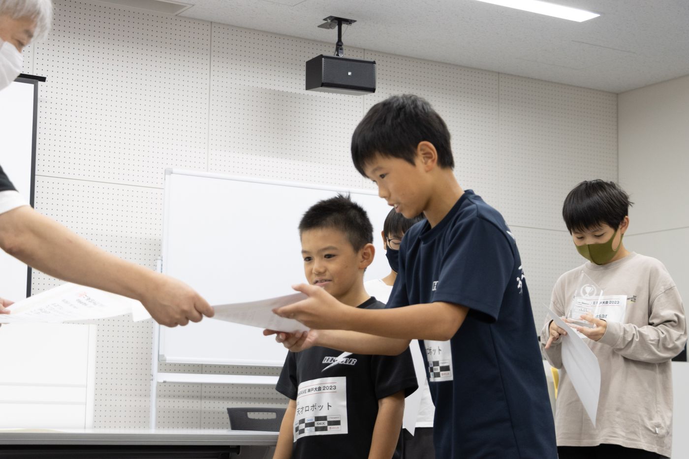 ロボット　プログラミング　小学生　神戸