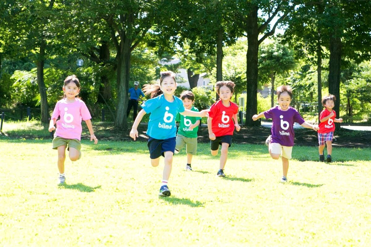 スポーツをする子供