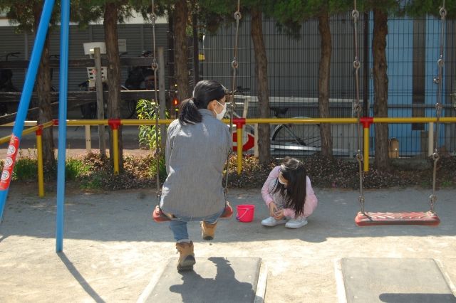 子ども　話さない