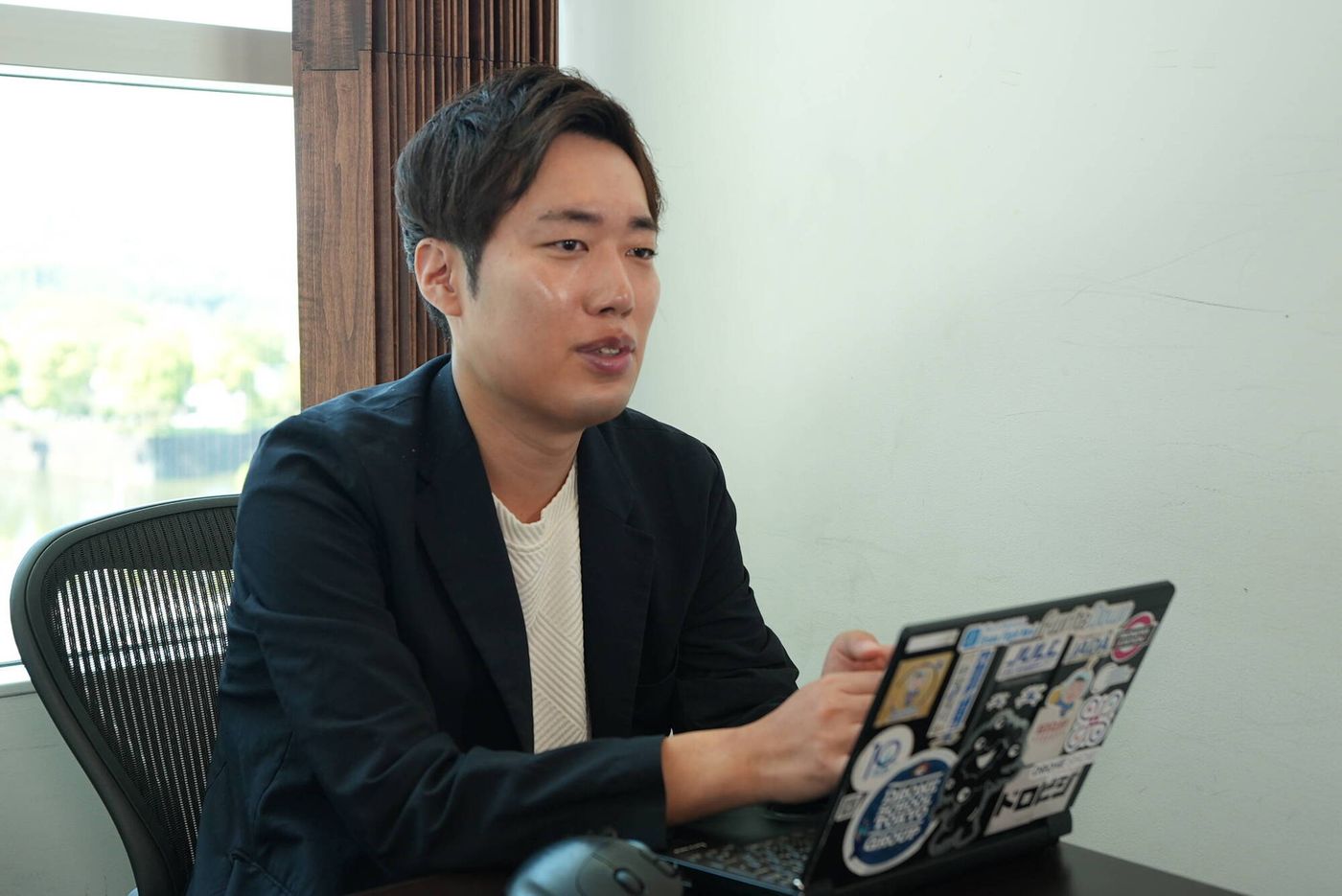 バウンダリ行政書士法人 代表の佐々木慎太郎氏