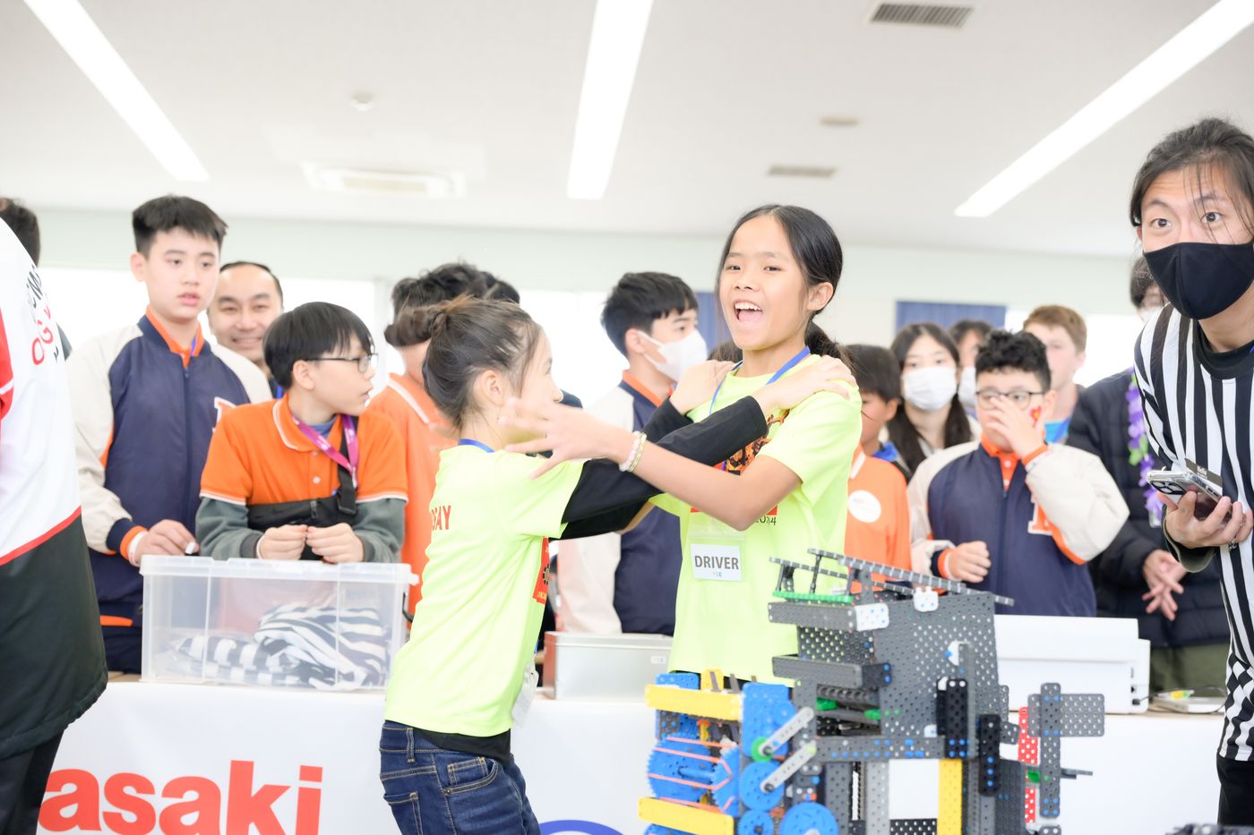 VEX　ロボティクス　ロボット