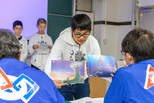 FLL　大会　様子