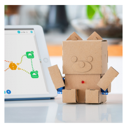 段ボールでロボット