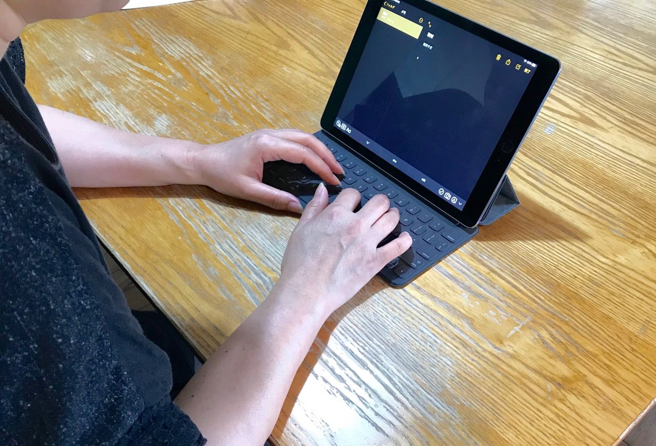 タブレット　リモートワーク