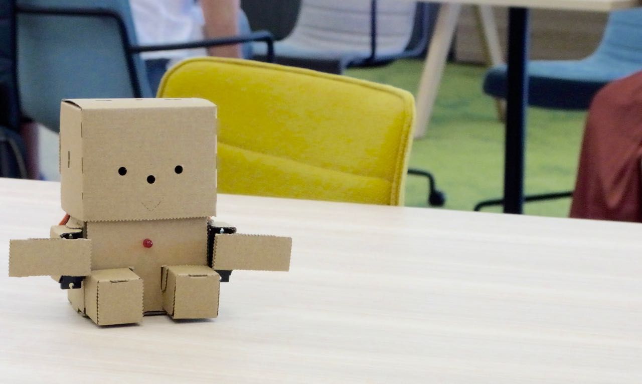 embot　コードキャンプキッズ