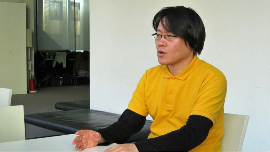 子どもたちの反応を直に感じながら、もっとよい教え方を考えるという佐久さん